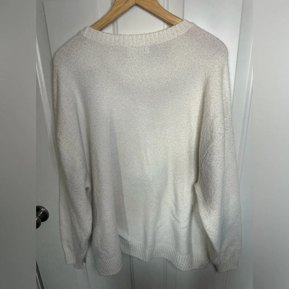 Hollister Comfy Cloud Oversized Dog Graphic Sweater - Picture 2 of 4